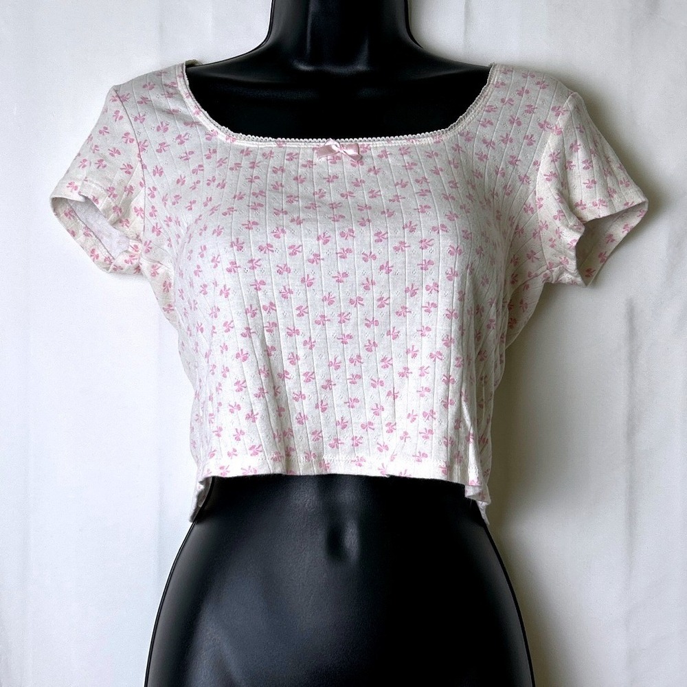 Just Polly Women Bow Print Pointelle Lace Trim Cropped Tee Size L White Pink Y2K